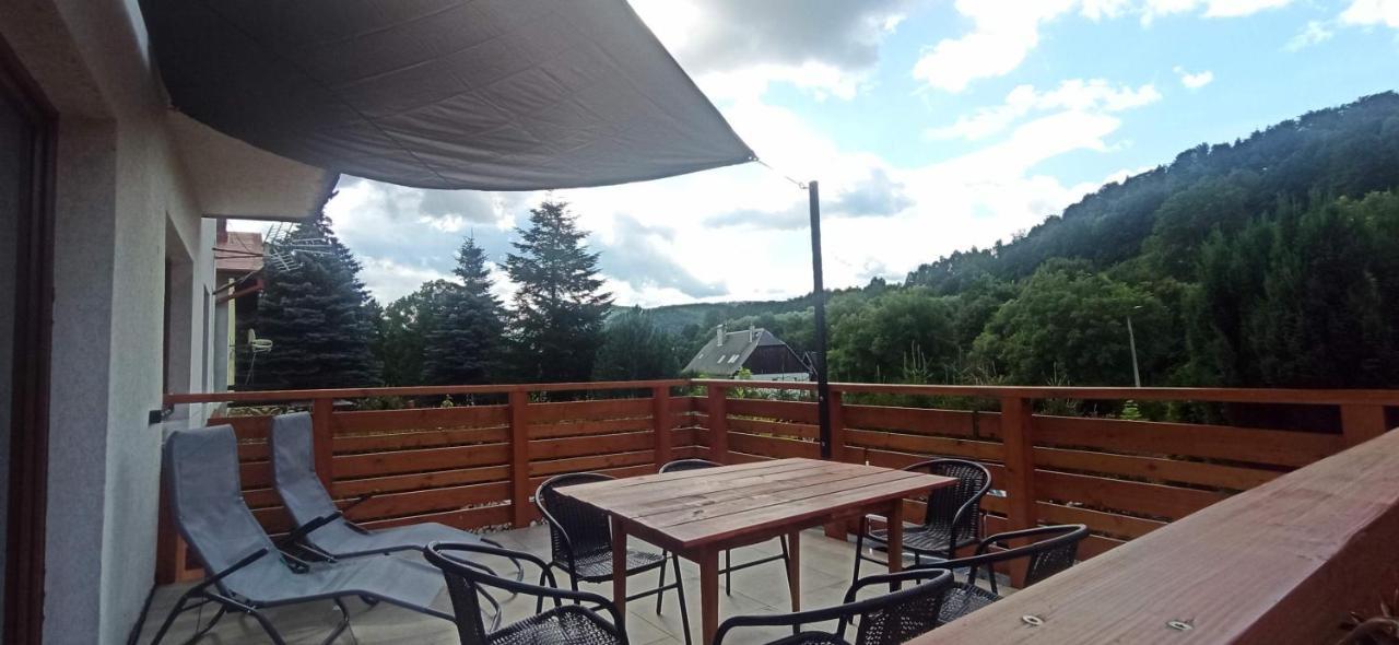 Apartamenty Karkonosze Gory Izerskie Piechowice  Buitenkant foto